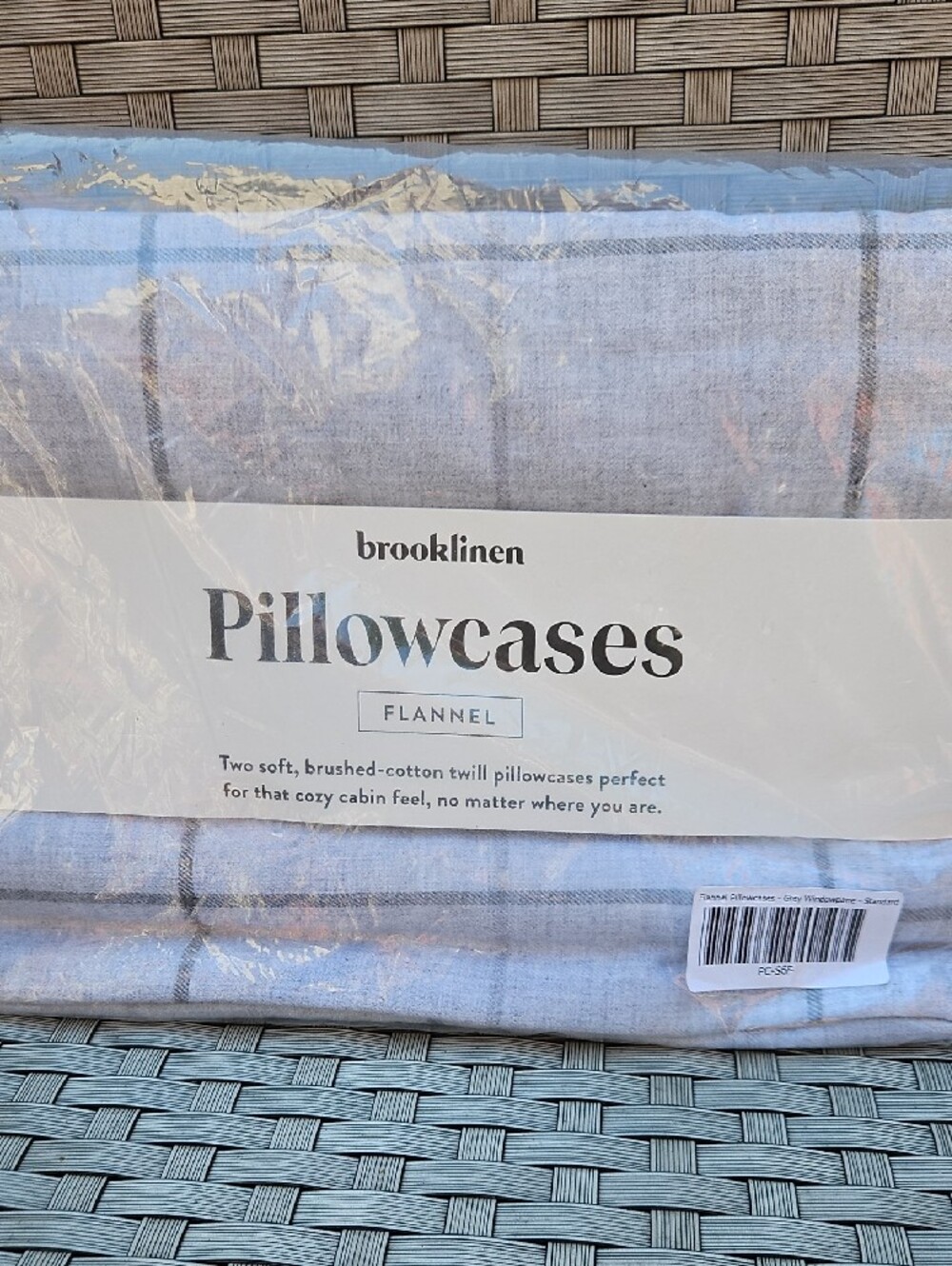 New Brooklinen 2 Flannel Pillowcases Light Grey Window Pane Pattern Standard
